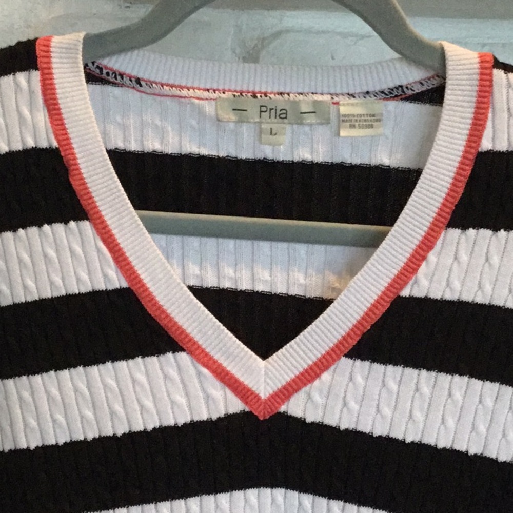 V-Neck Striped Large Sweater - Picture 3 of 6